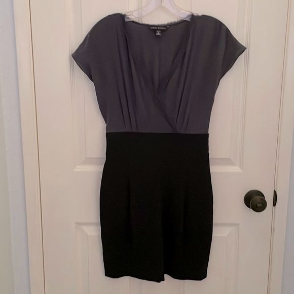 Banana Republic Melanie Silk Wrap Neck 2 Piece Dress Size 2 Petite - Picture 2 of 5